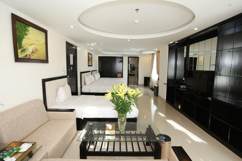 Kay Hotel Da Nang - Near Dragon Bridge Zewnętrze zdjęcie