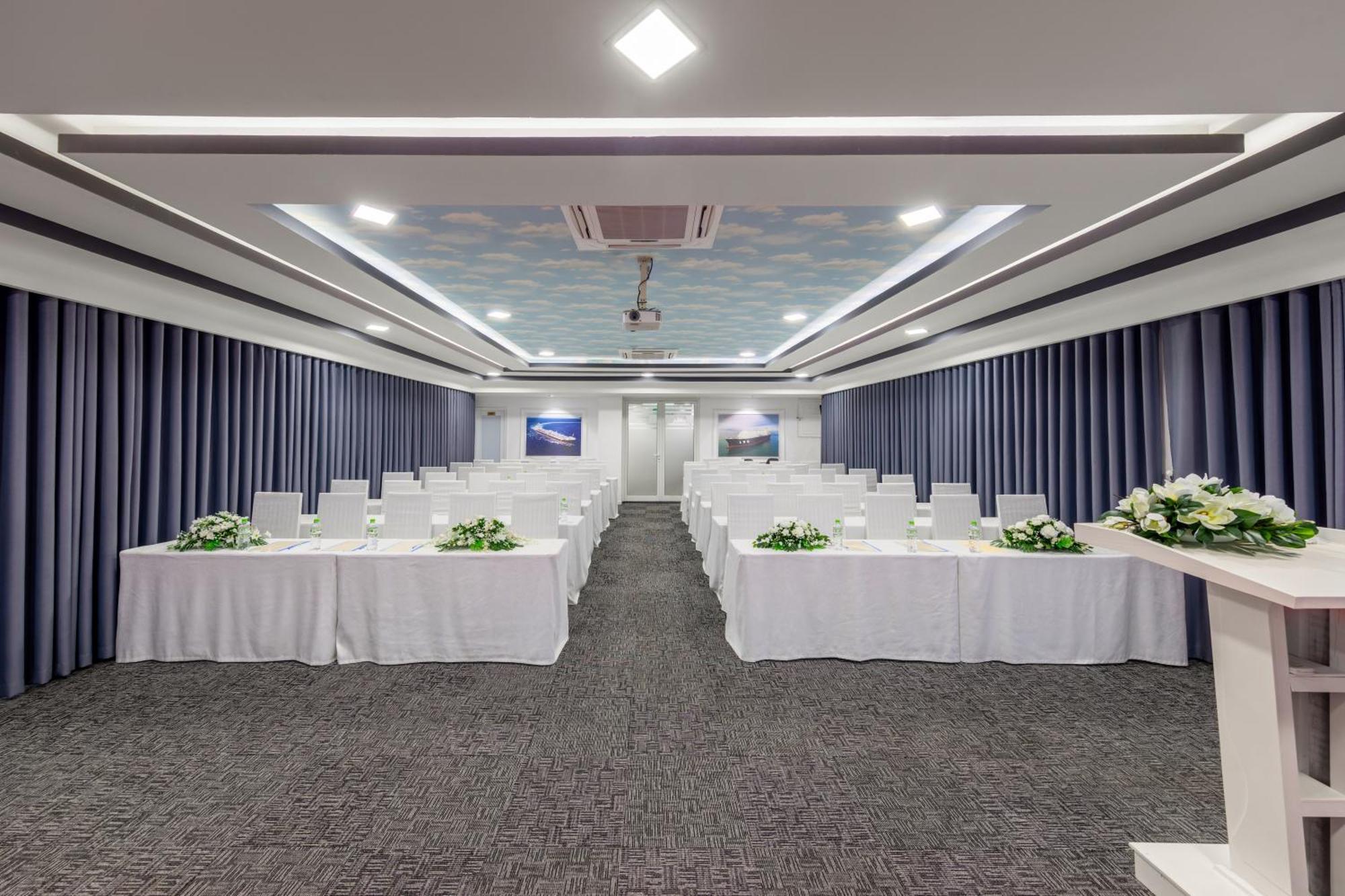 Kay Hotel Da Nang - Near Dragon Bridge Zewnętrze zdjęcie