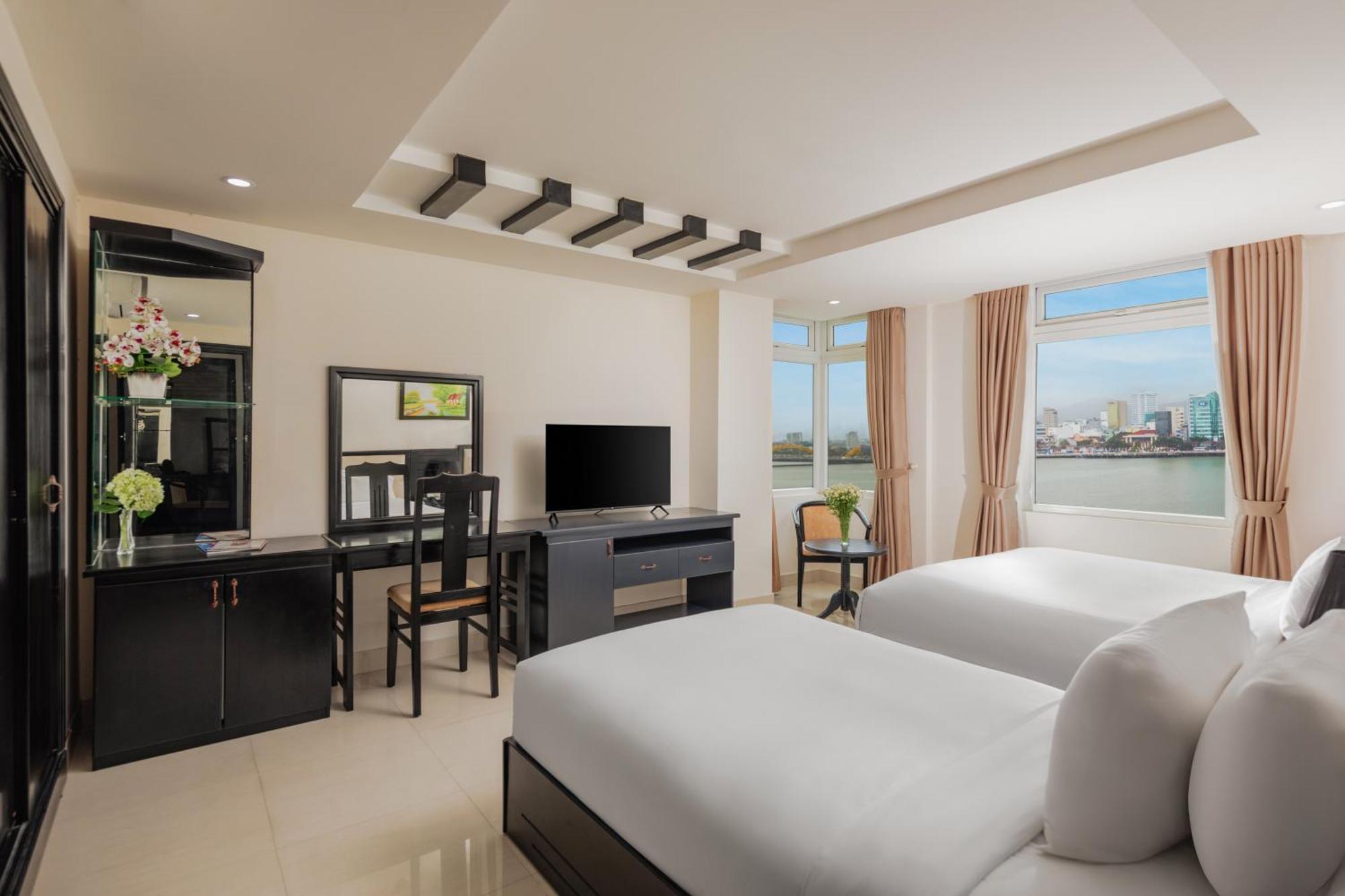 Kay Hotel Da Nang - Near Dragon Bridge Zewnętrze zdjęcie