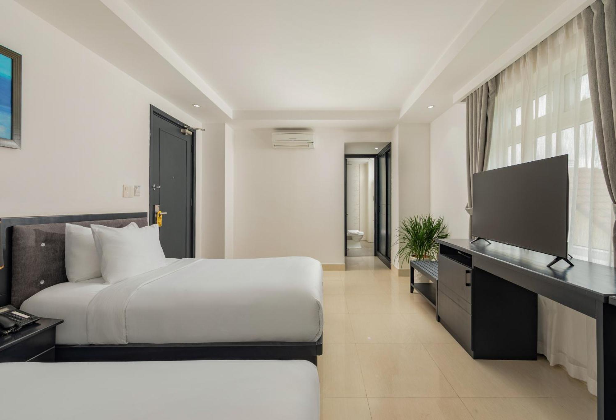 Kay Hotel Da Nang - Near Dragon Bridge Zewnętrze zdjęcie