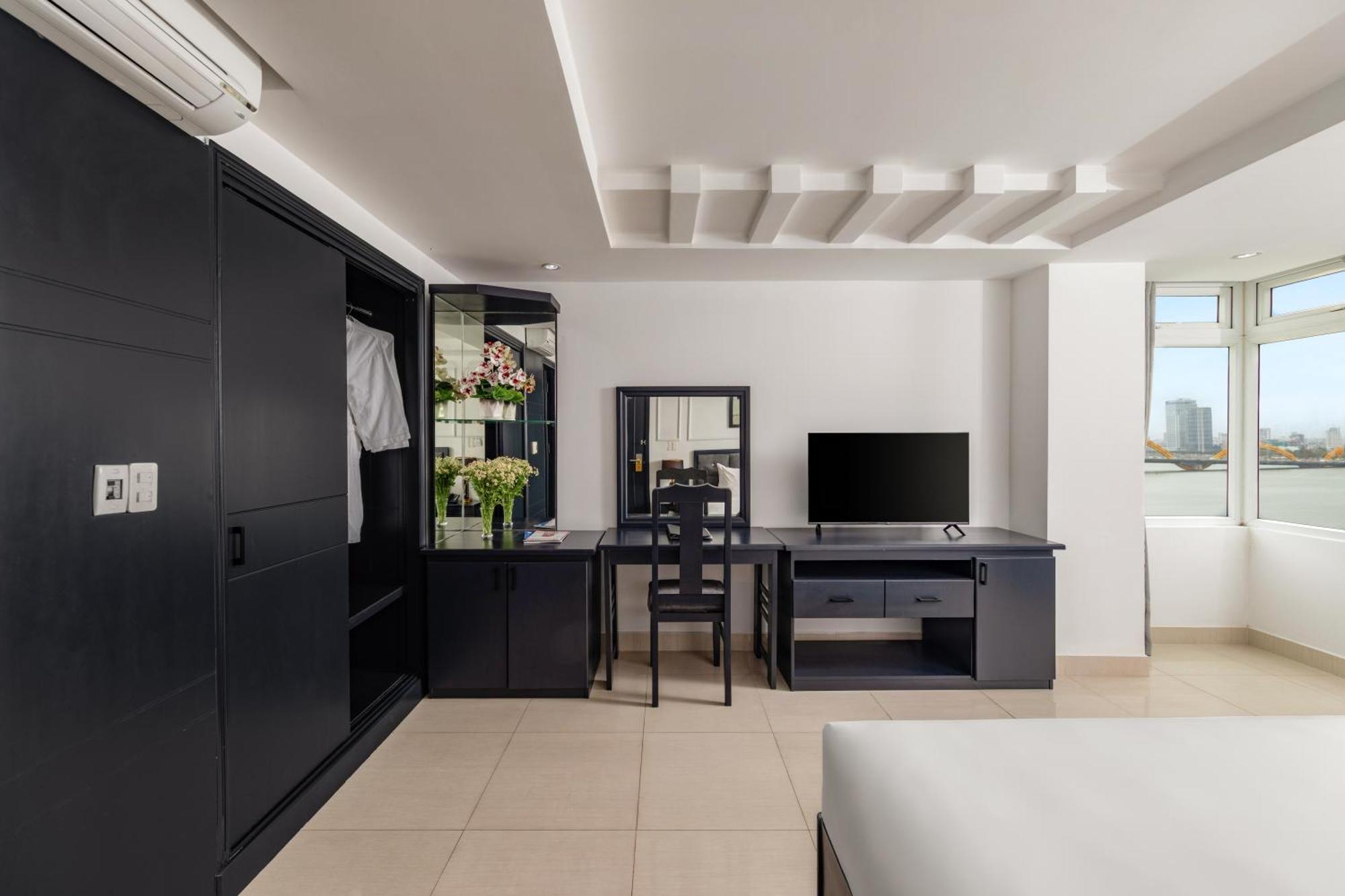 Kay Hotel Da Nang - Near Dragon Bridge Zewnętrze zdjęcie