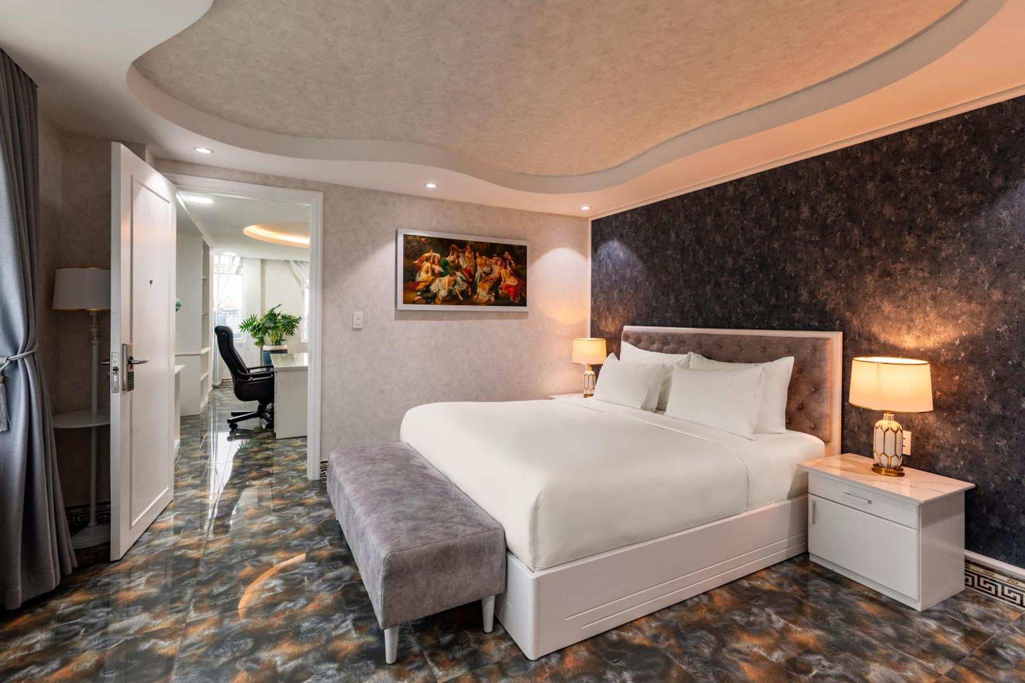 Kay Hotel Da Nang - Near Dragon Bridge Zewnętrze zdjęcie