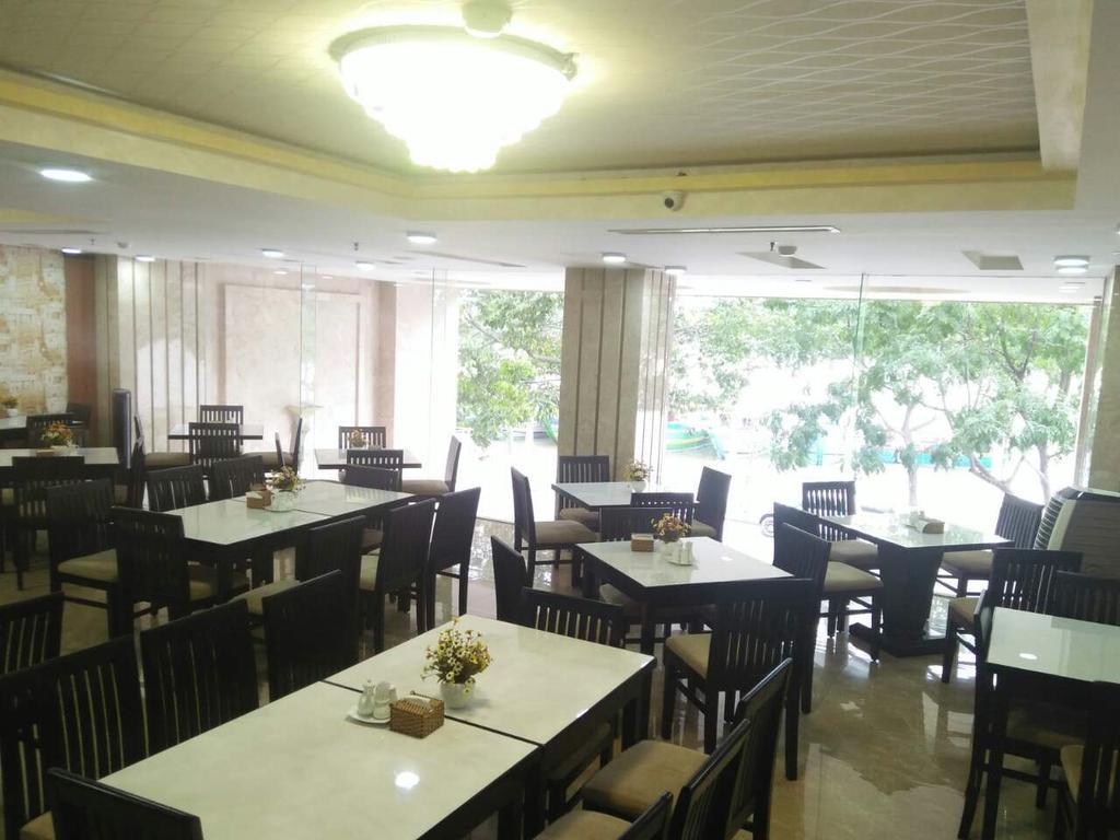 Kay Hotel Da Nang - Near Dragon Bridge Zewnętrze zdjęcie